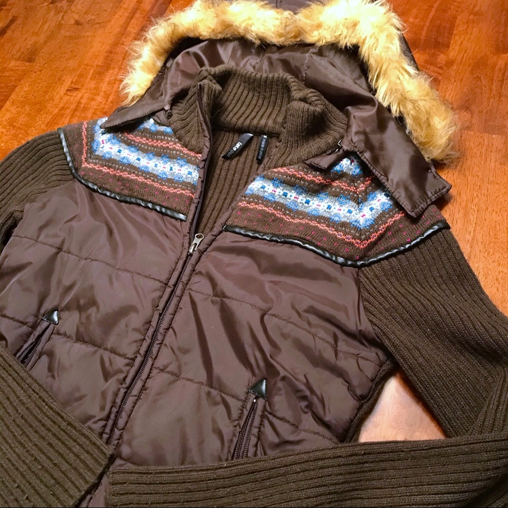 Faux Fur-lined Hooded Puffer Sweater Jacket S/M